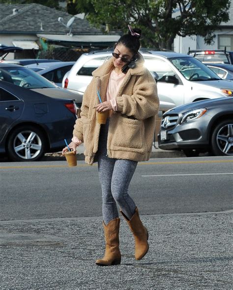 Vanessa Hudgens Gets Fall